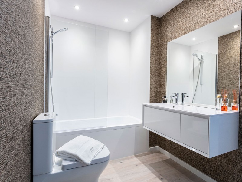 Imagen Baño Residencial Camellia Garden